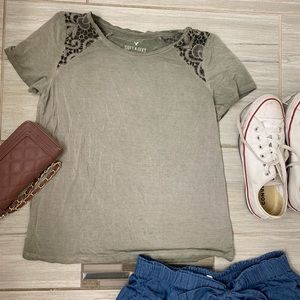 AMERICAN EAGLE SOFT & SEXY TEE